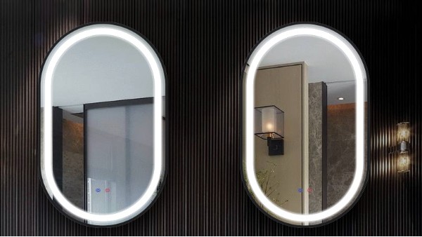 卫生间新星，智能镜子引领时尚潮流